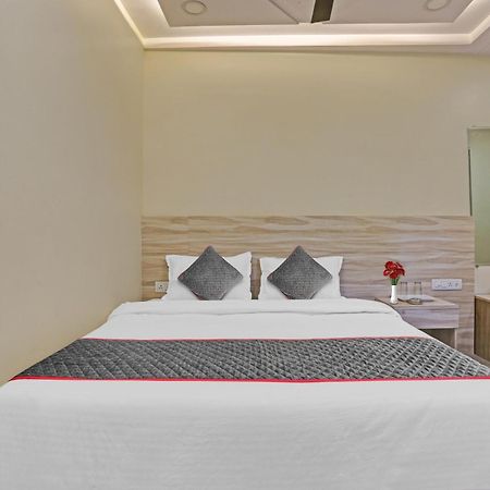Super Hotel O Kiwi International Мумбаї Екстер'єр фото
