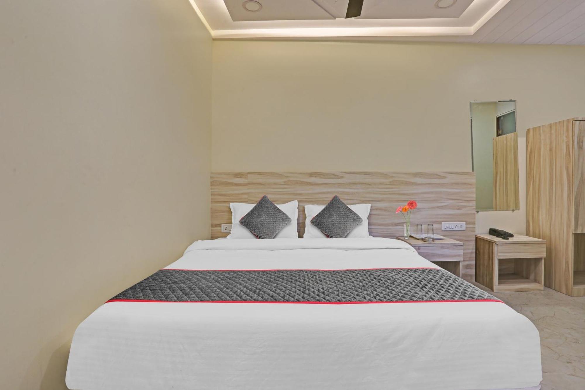 Super Hotel O Kiwi International Мумбаї Екстер'єр фото